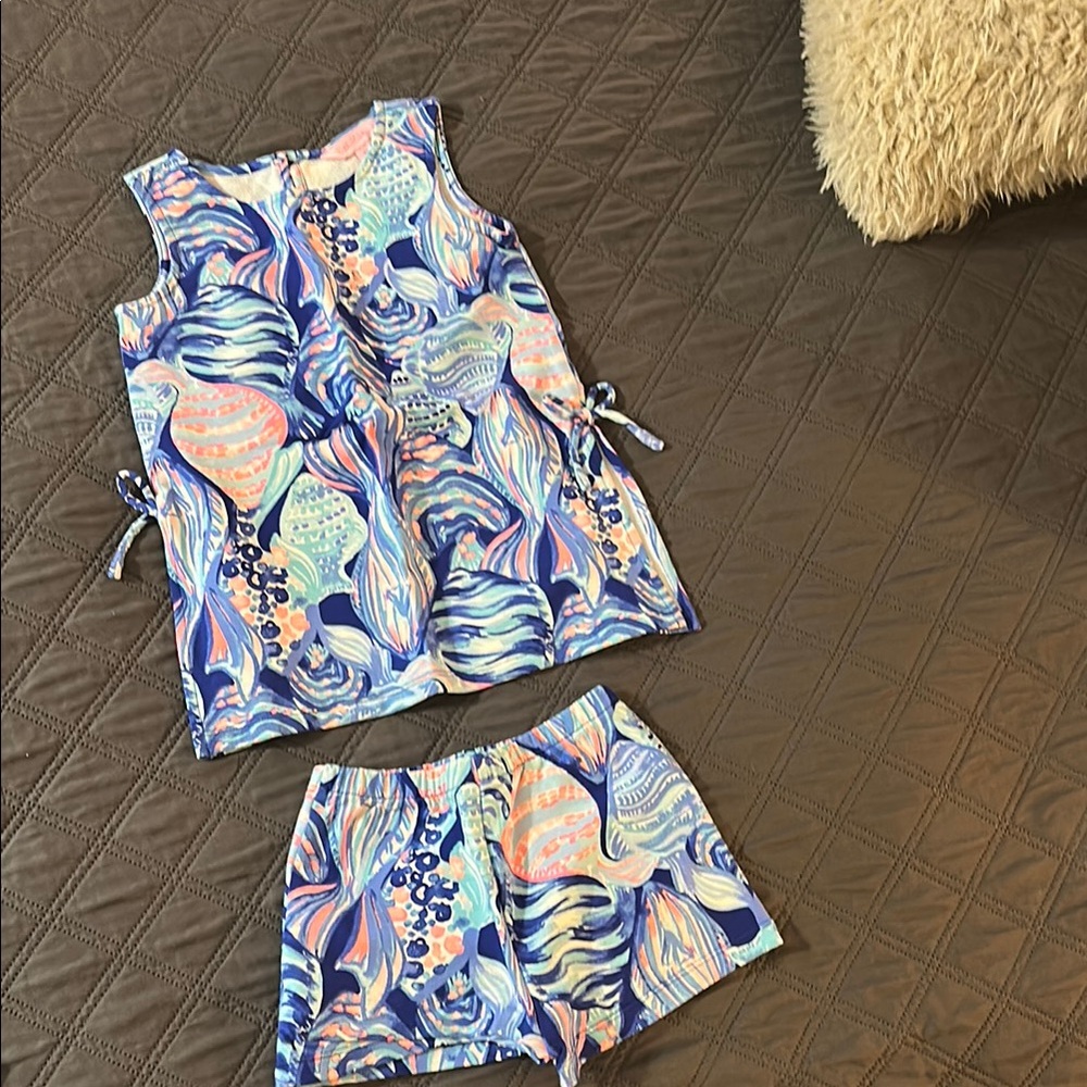 Lilly pulitzer top and short set